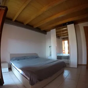 Veronica's House , Valeggio sul Mincio Italia